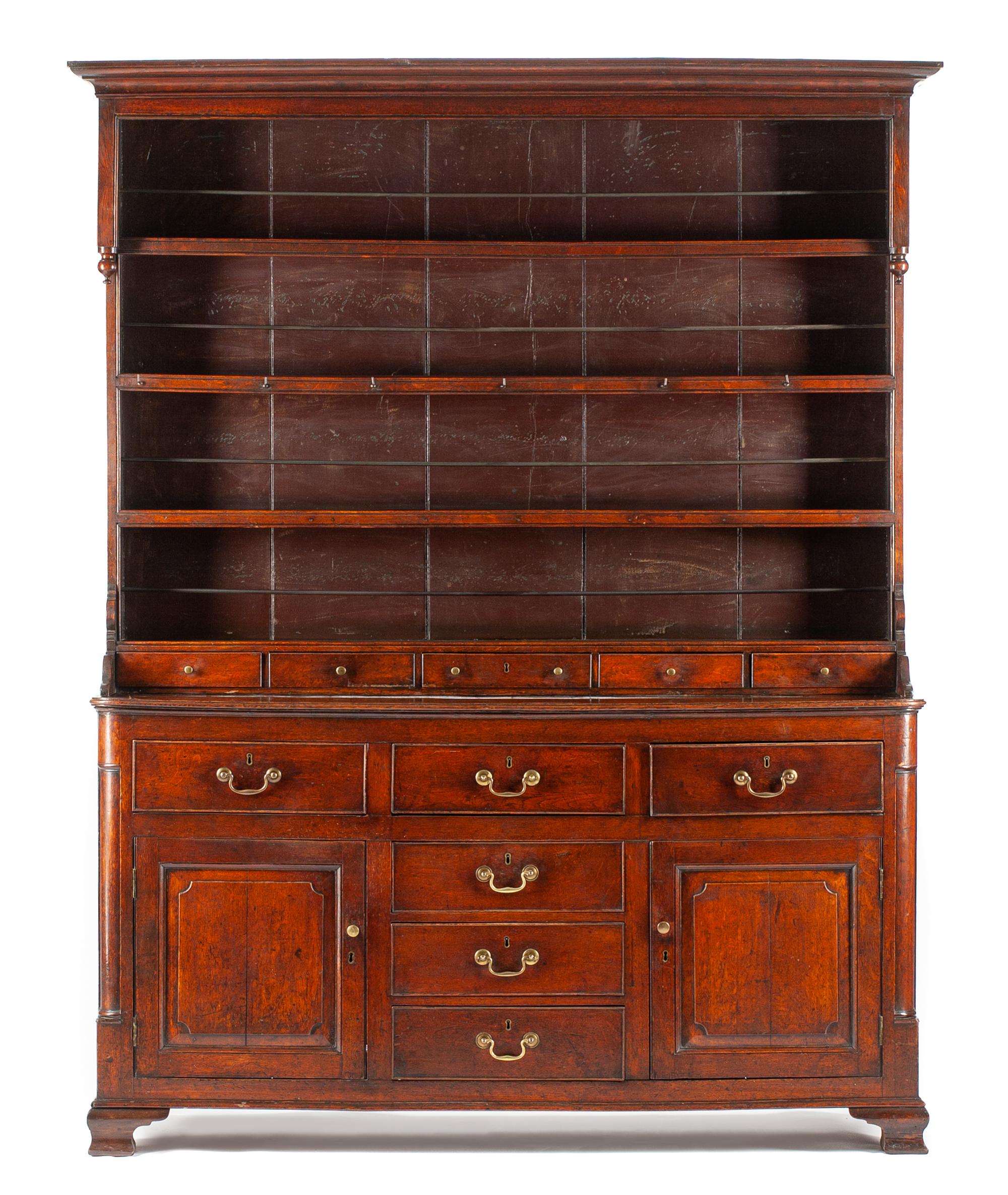 A George III Oak Welsh Cupboard Height 88 x width 67 1/4 x depth 20 1/2 inches. — LATE 18TH CENTURY