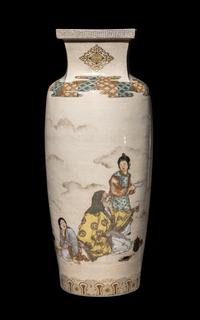 A Large and Finely Painted Japanese Satsuma Vase