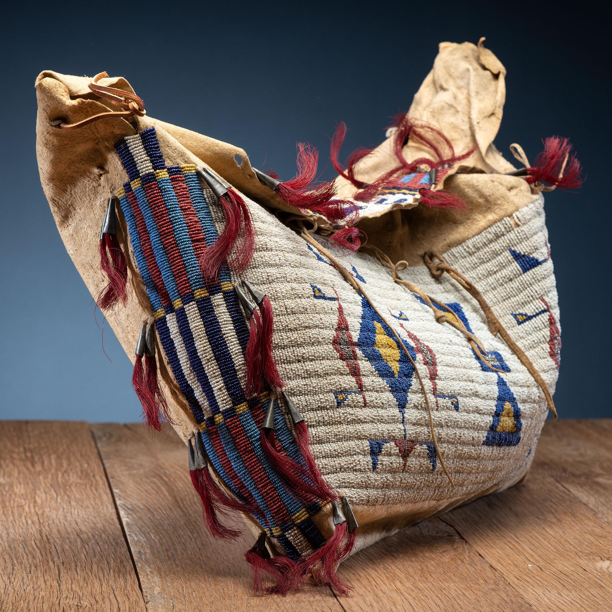 Sioux Beaded Hide Possible Bag