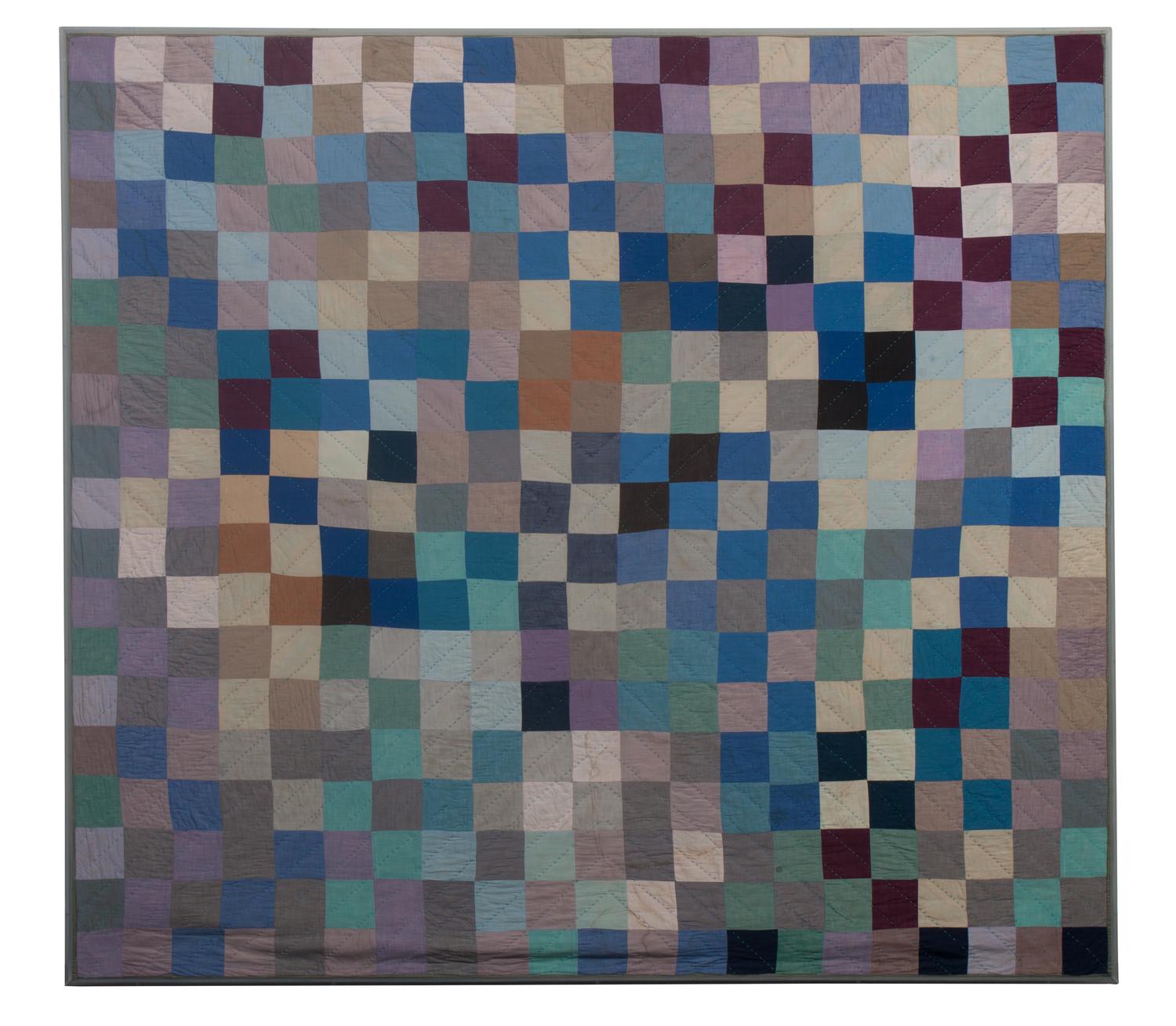 An Amish One Patch Quilt 68 x 76 inches. — CIRCA 1910, GEOGA COUNTY, OHIO