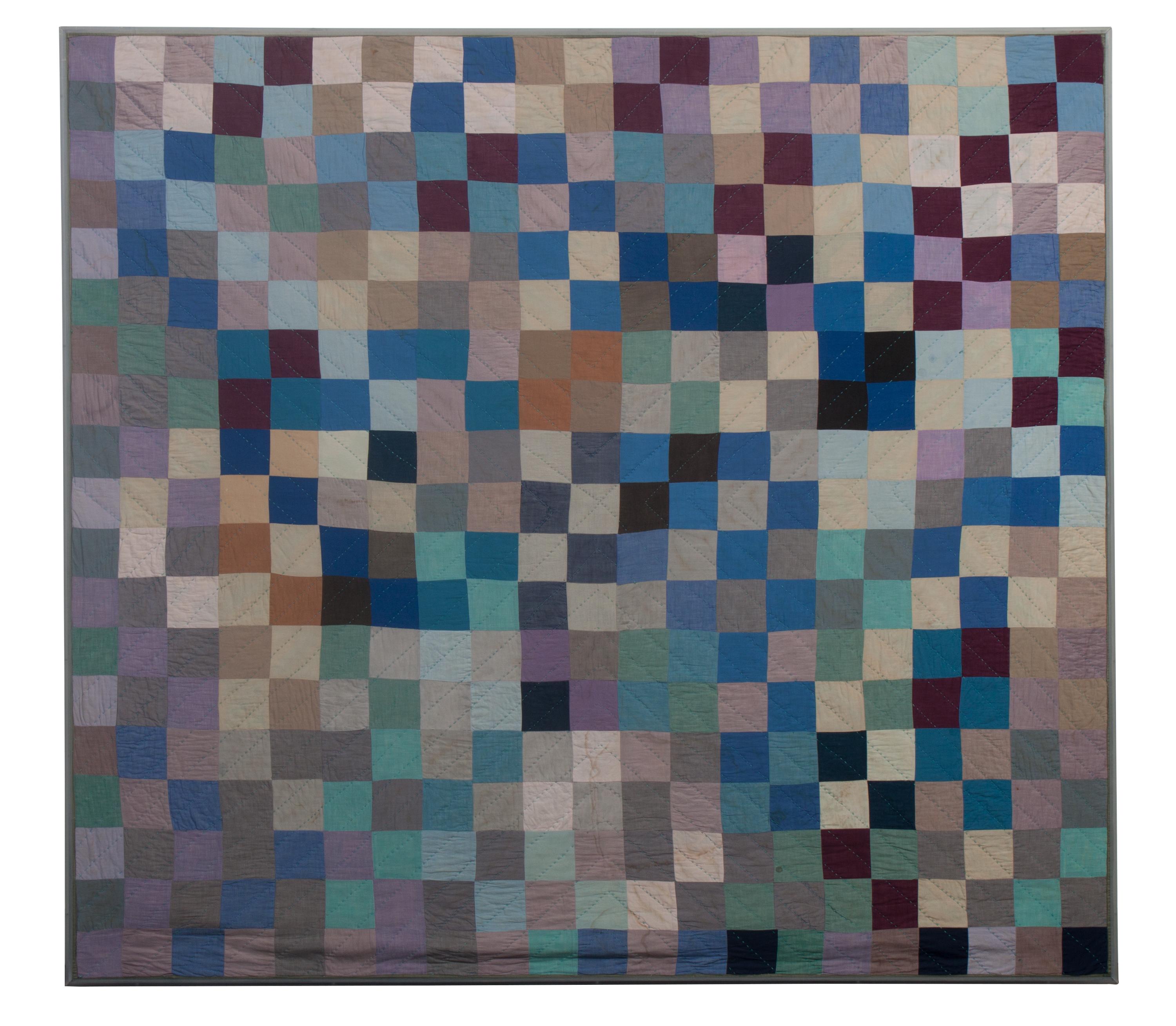 An Amish One Patch Quilt 68 x 76 inches. — CIRCA 1910, GEOGA COUNTY, OHIO