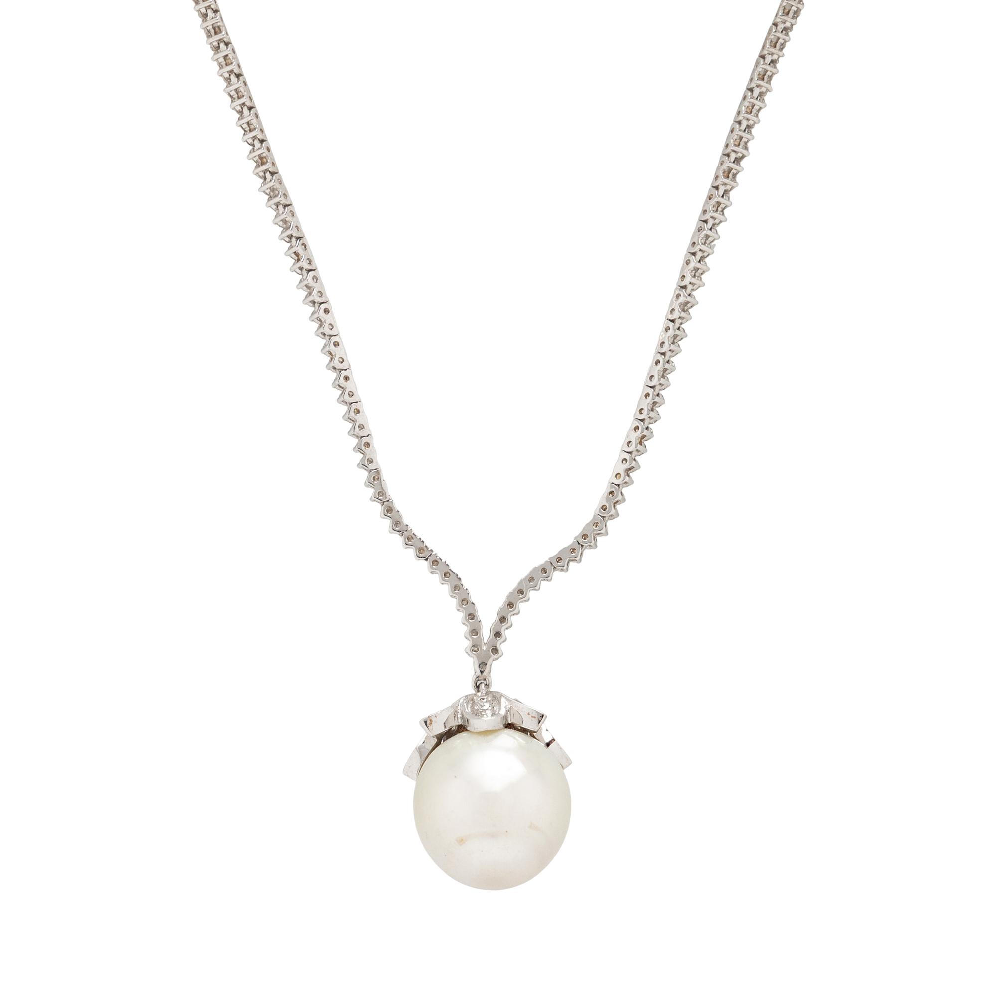DIAMOND AND CULTURED PEARL NECKLACE AND CULTURED PEARL STUD EARRINGS