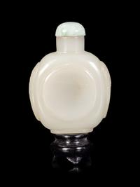 A Chinese White Glass Imitating Jade Snuff Bottle
