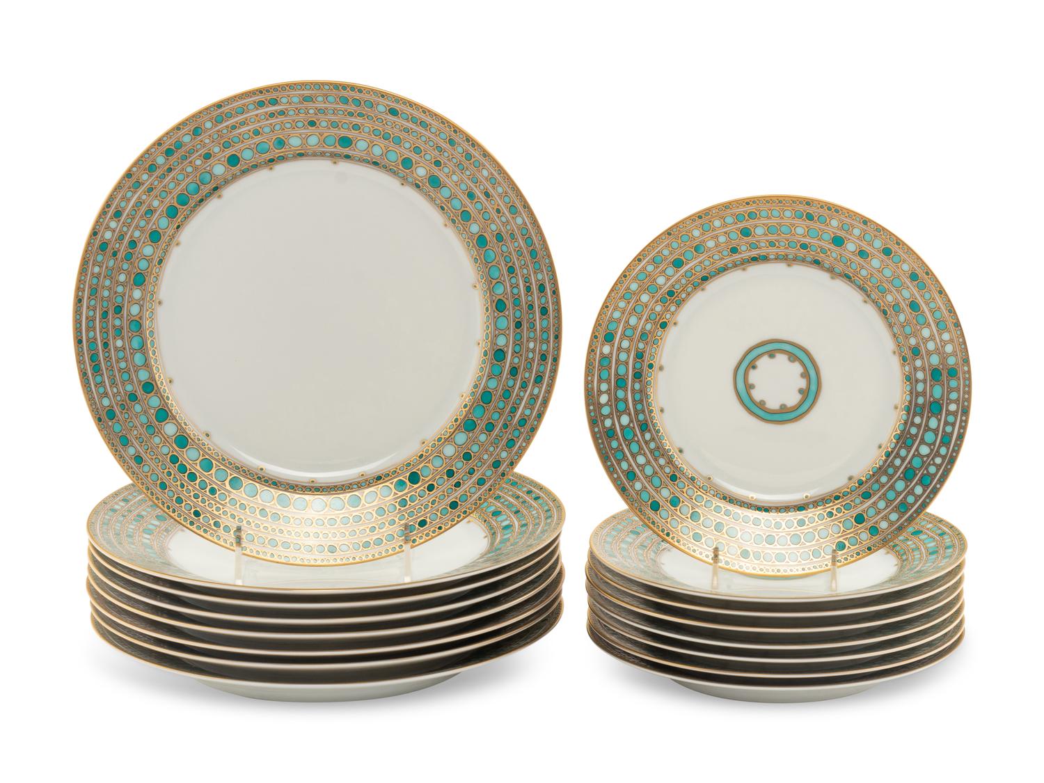 A Robert Haviland and C. Parlon Limoges Porcelain Dinner Service