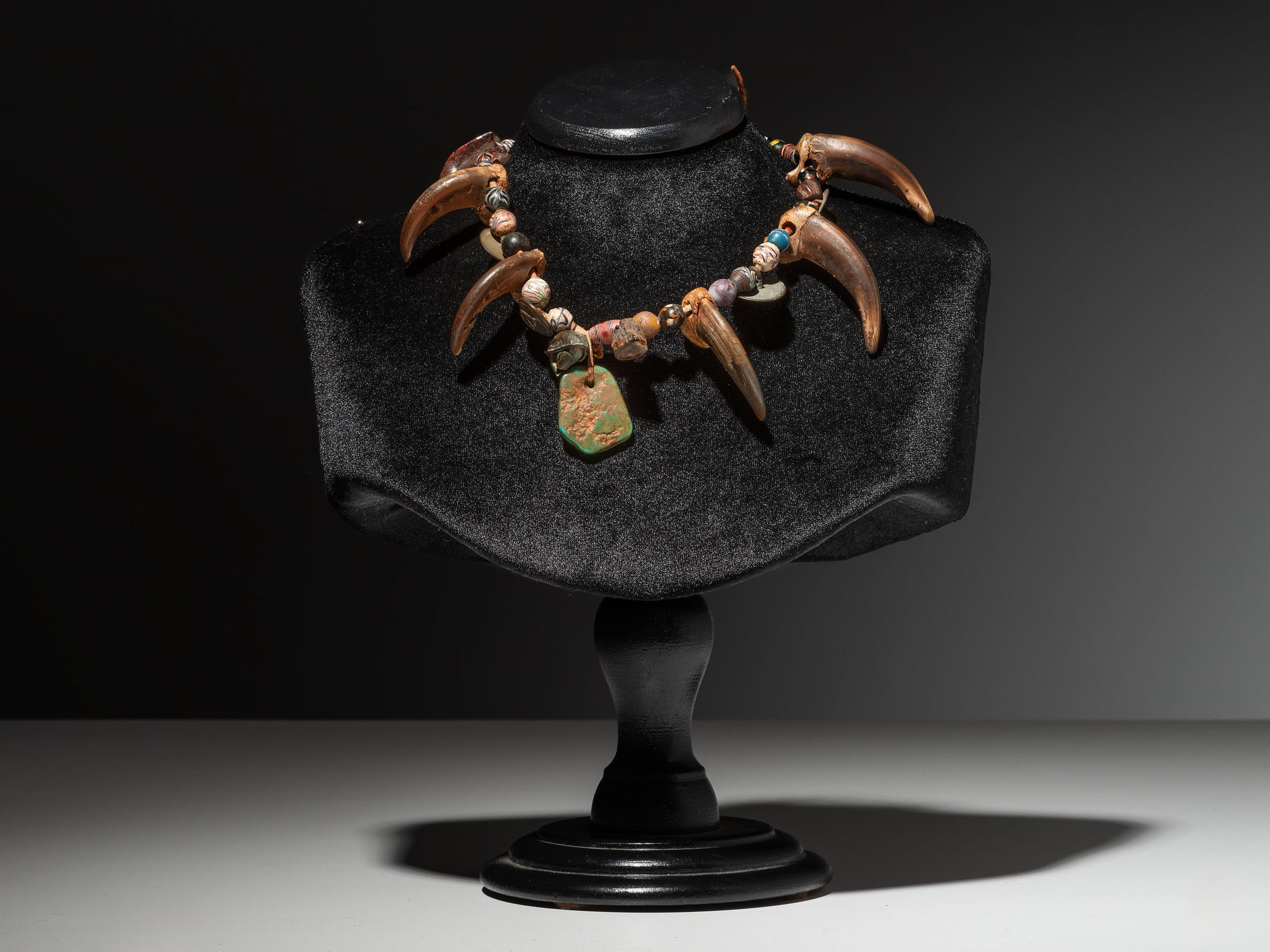 Plains Bear Claw Necklace, with Trade Beads