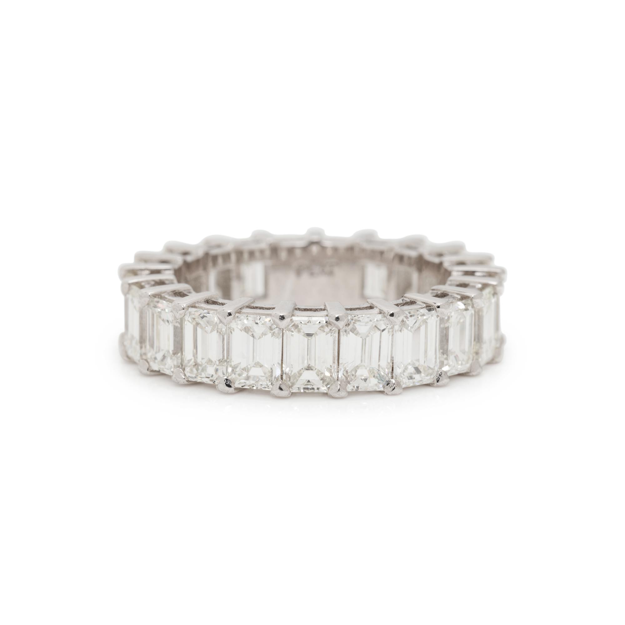 DIAMOND ETERNITY BAND
