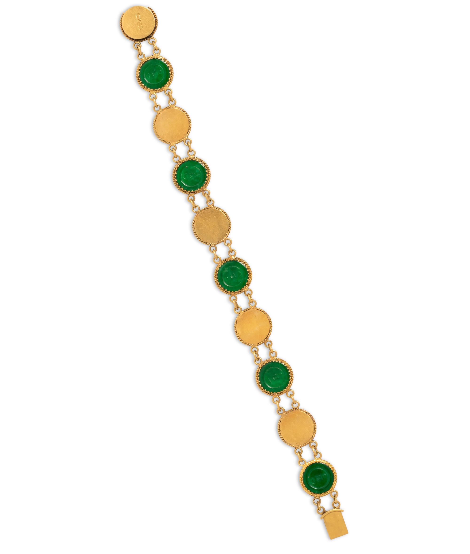 HIGH KARAT GOLD AND JADE BRACELET