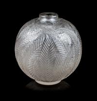 Art Deco, FRANCE c. 1930, Plumes vase