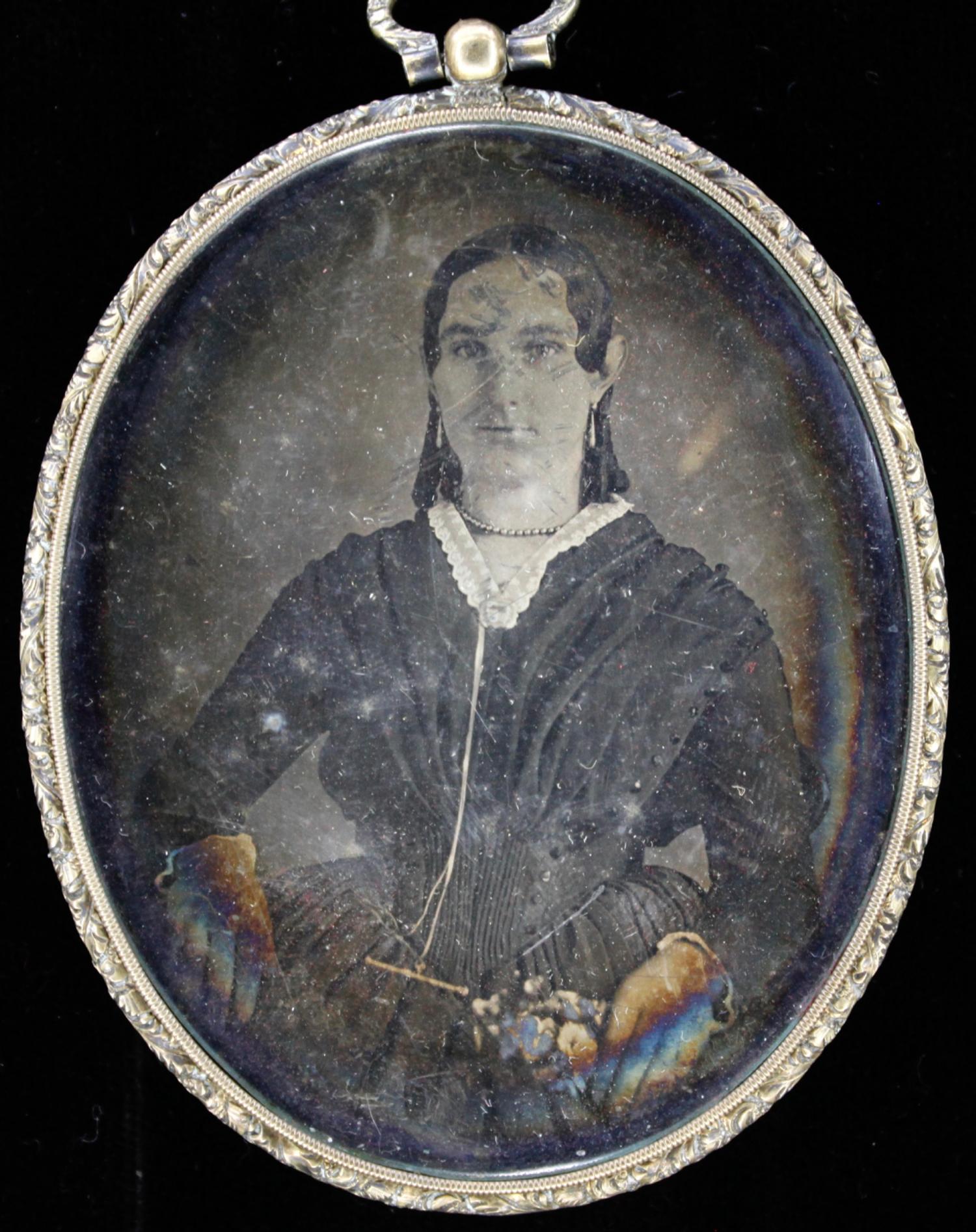 [Daguerreotypes] Pair of Daguerreian Lockets on Chain