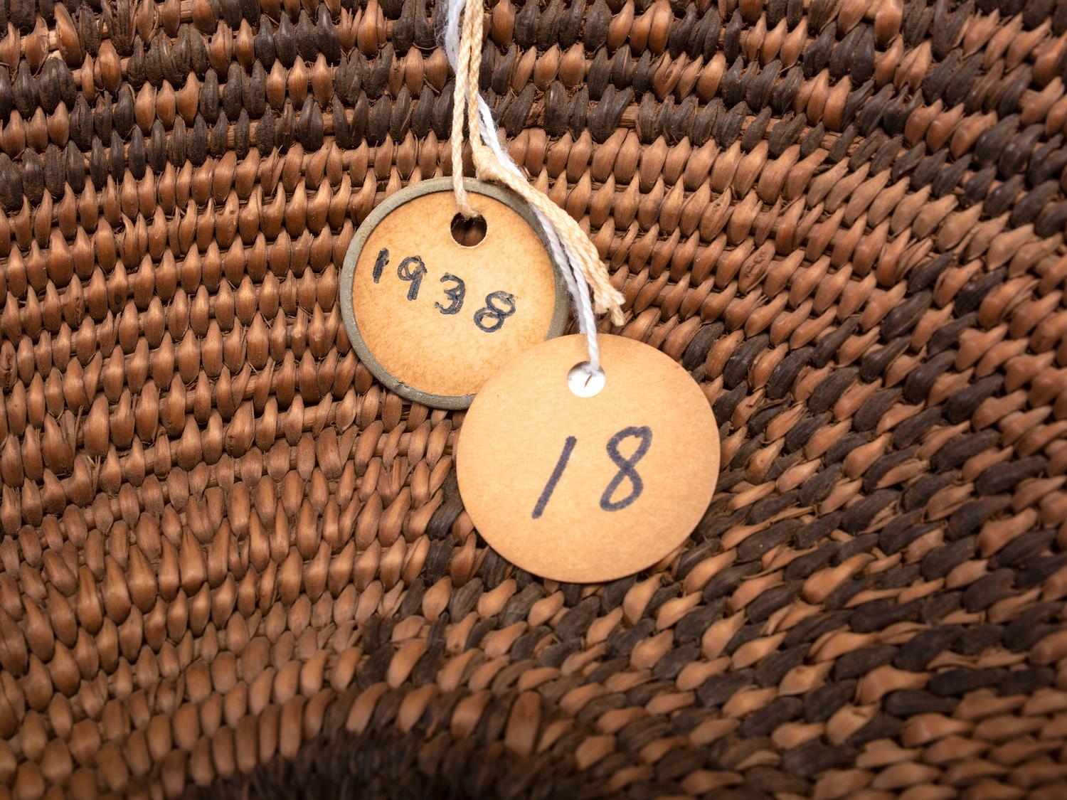 Apache Pictorial Baskets