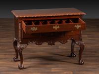 A Chippendale Style Shell-Carved Mahogany Dressing Table