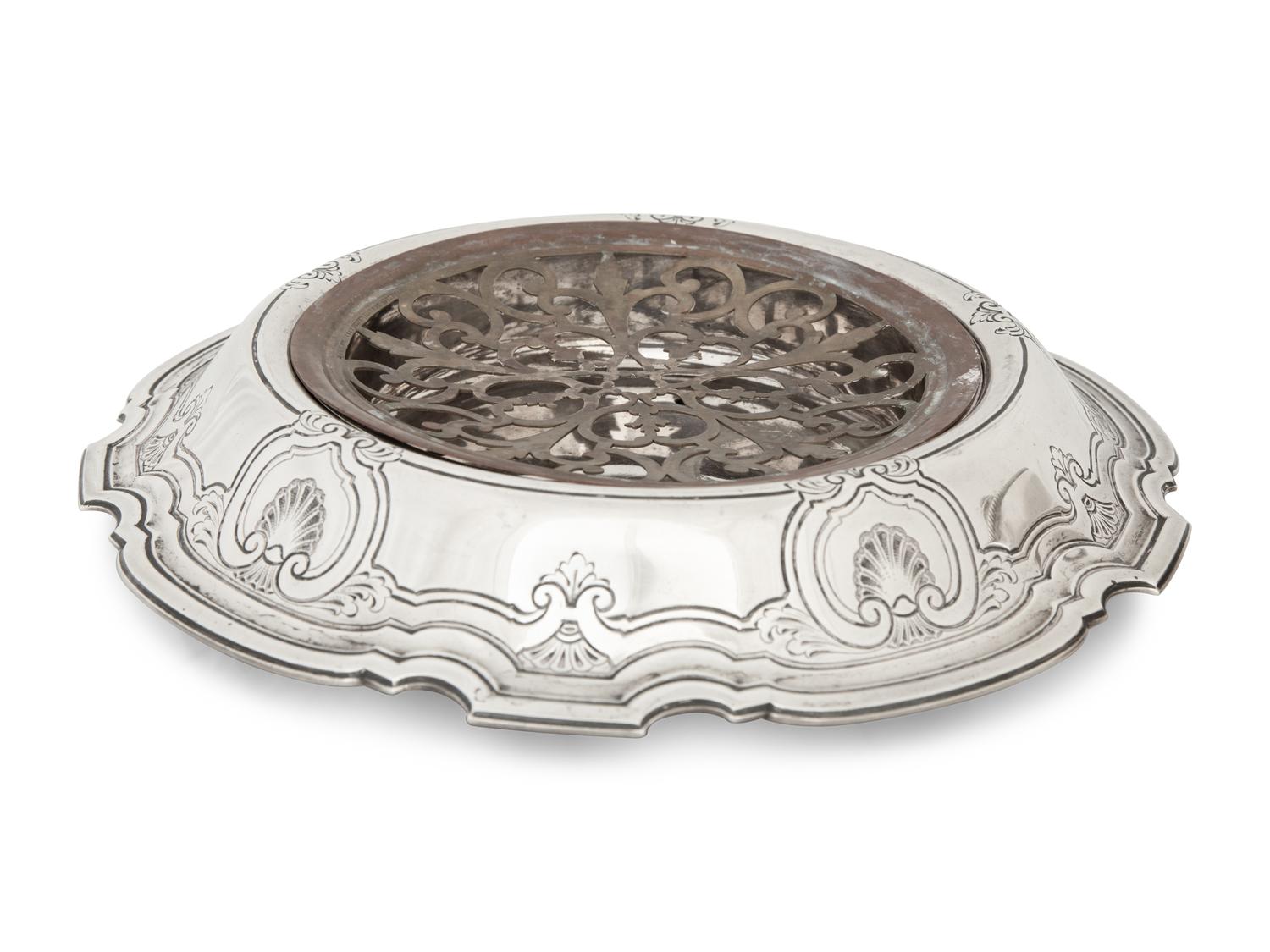 A Tiffany & Co . Silver Rose Bowl and Powder Box — New York, 19th and 20th Century