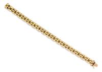 A 14 Karat Yellow Gold Panther Link Bracelet, 14.40 dwts.
