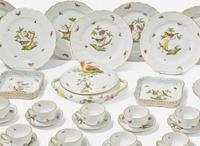 An extensive Herend porcelain dinner, tea, and coffee service in the “Rothschild Bird” pattern, Hungary, modern, with blue-printed factory marks