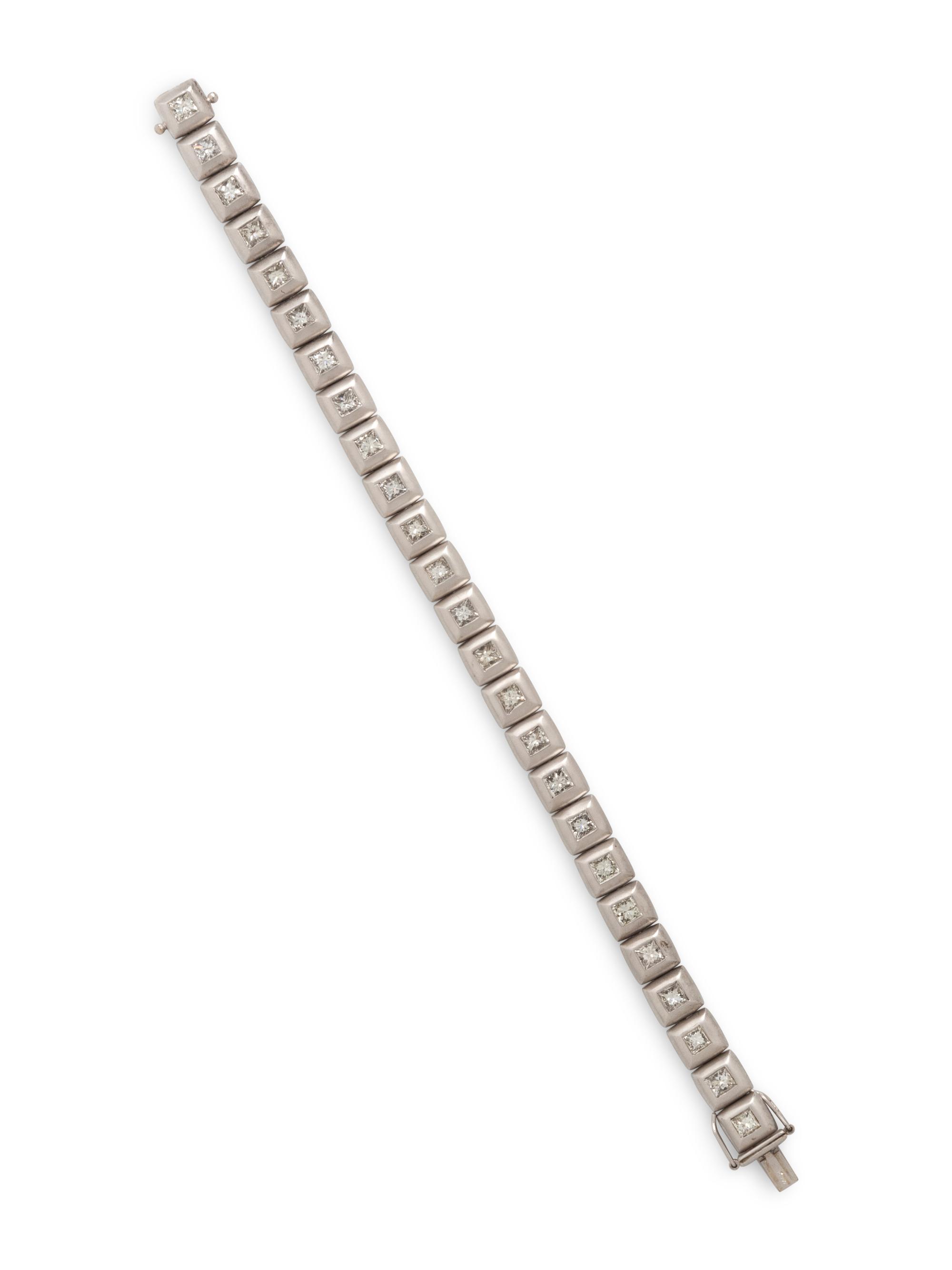 PLATINUM AND DIAMOND BRACELET
