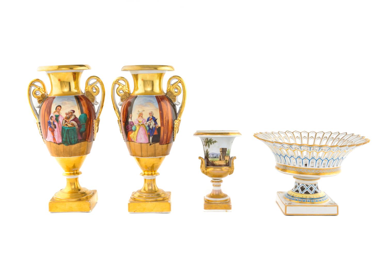 Four Paris Porcelain Articles