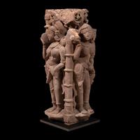 An Indian Sandstone Sculpture, Rajasthan or Madhya Pradesh, Mid 12th Century — 十二世紀中葉 印度拉贾斯坦邦或中央邦 砂岩女神像
