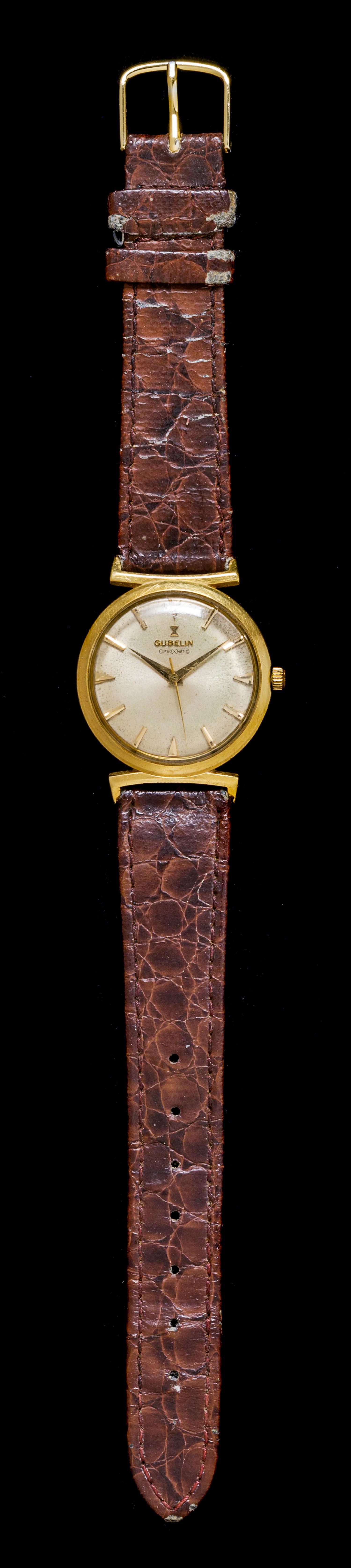 An 18 Karat Yellow Gold Ref. 16D-6108-06 Wristwatch, Gübelin,