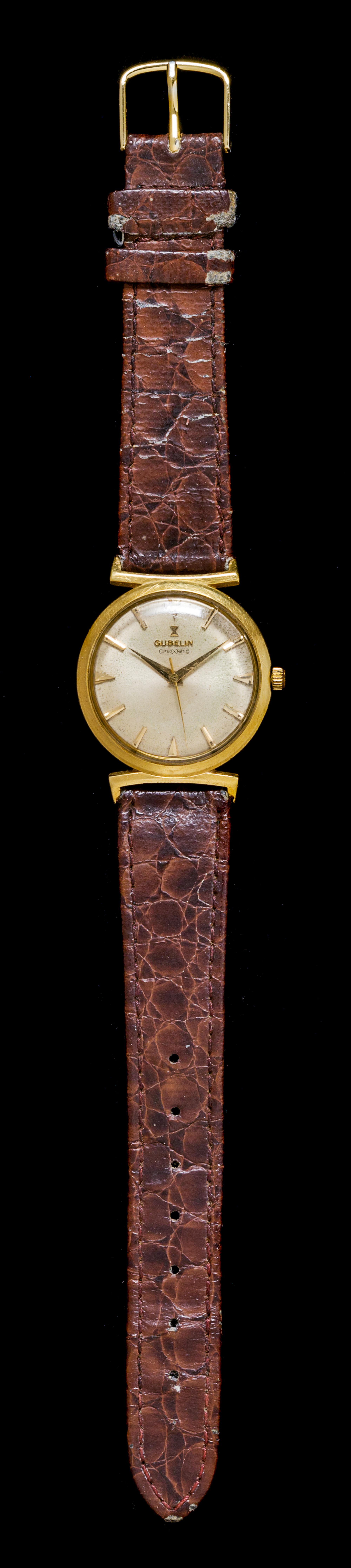 An 18 Karat Yellow Gold Ref. 16D-6108-06 Wristwatch, Gübelin,