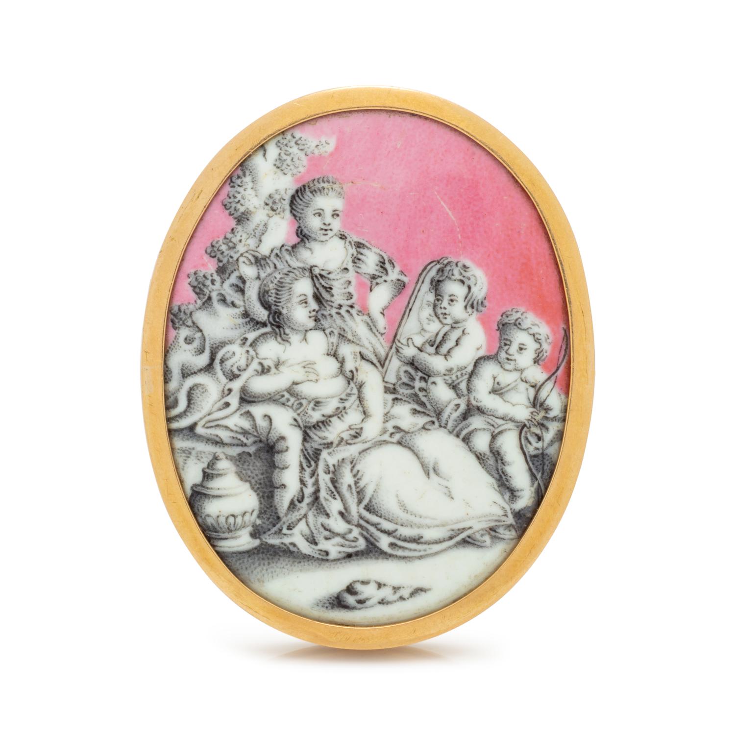 AUSTRO-HUNGARIAN, YELLOW GOLD AND PORCELAIN BROOCH