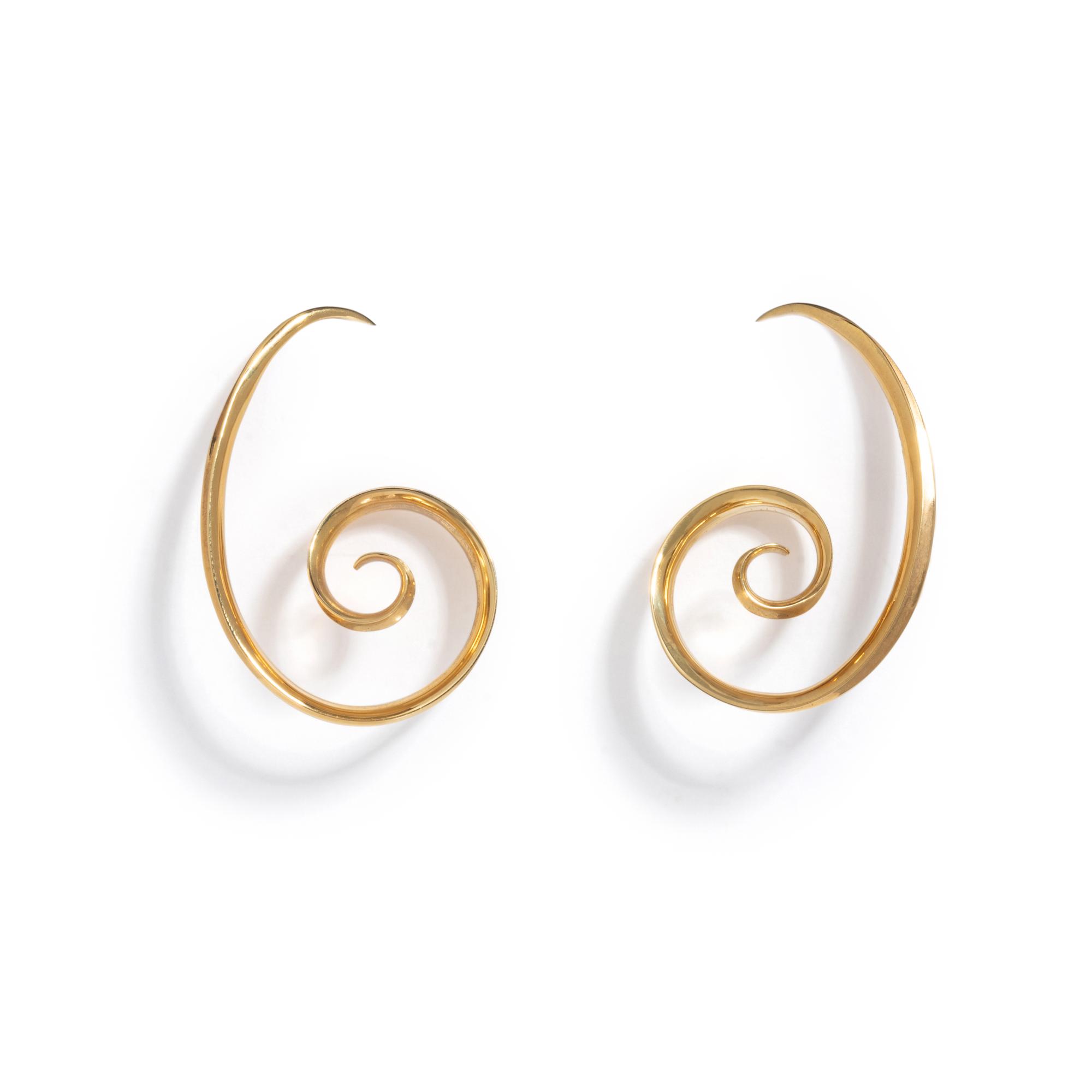 MICHAEL GOOD, YELLOW GOLD EARRINGS