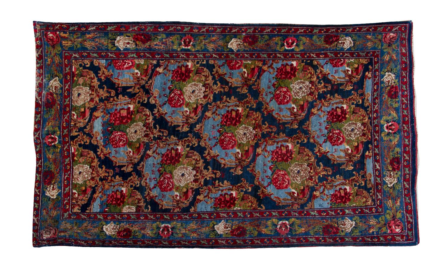 An Iranian Bidjar Wool Rug, 4 feet 5 inches x 6 feet 8 inches.