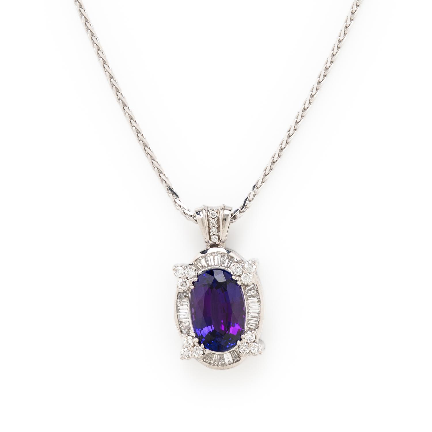 TANZANITE, DIAMOND, AND WHTE GOLD PENDANT NECKLACE