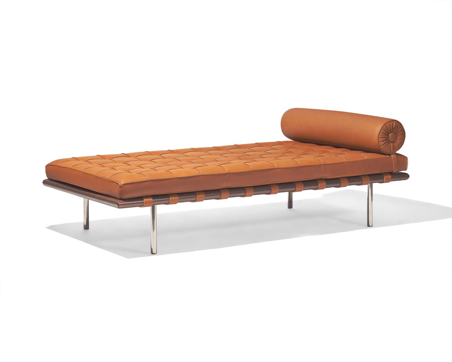 Barcelona Daybed Knoll