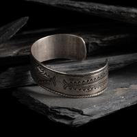 Early Navajo Stamped and Chiseled Ingot Cuff Bracelet