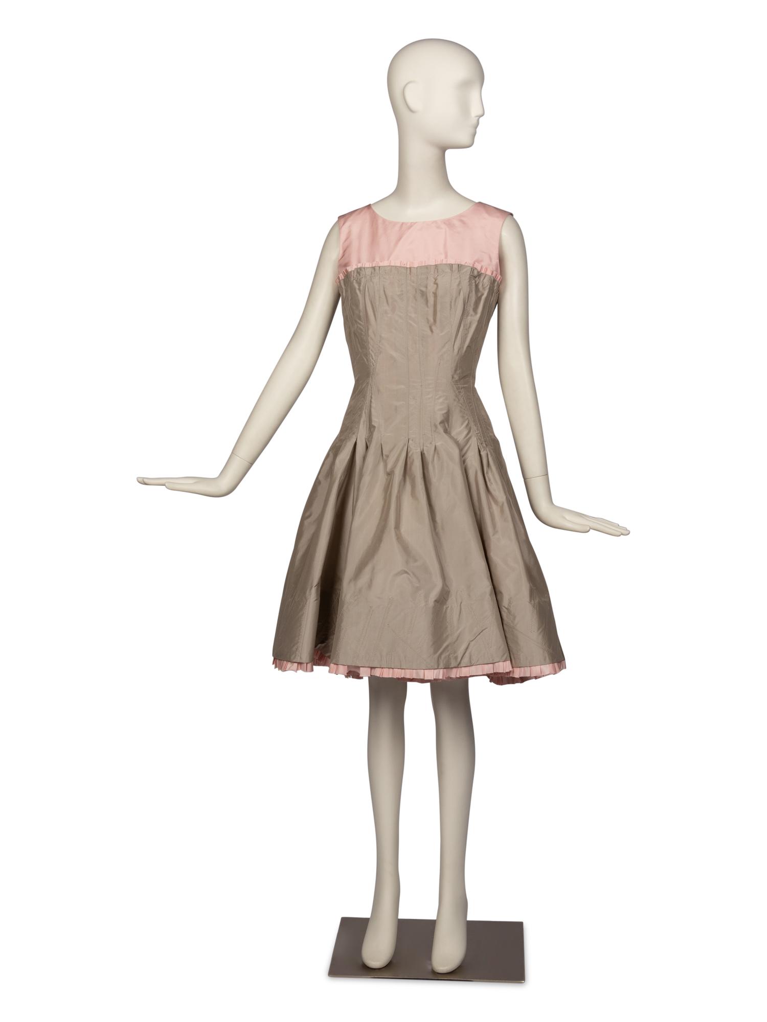 Oscar de la Renta Ensemble, 2009