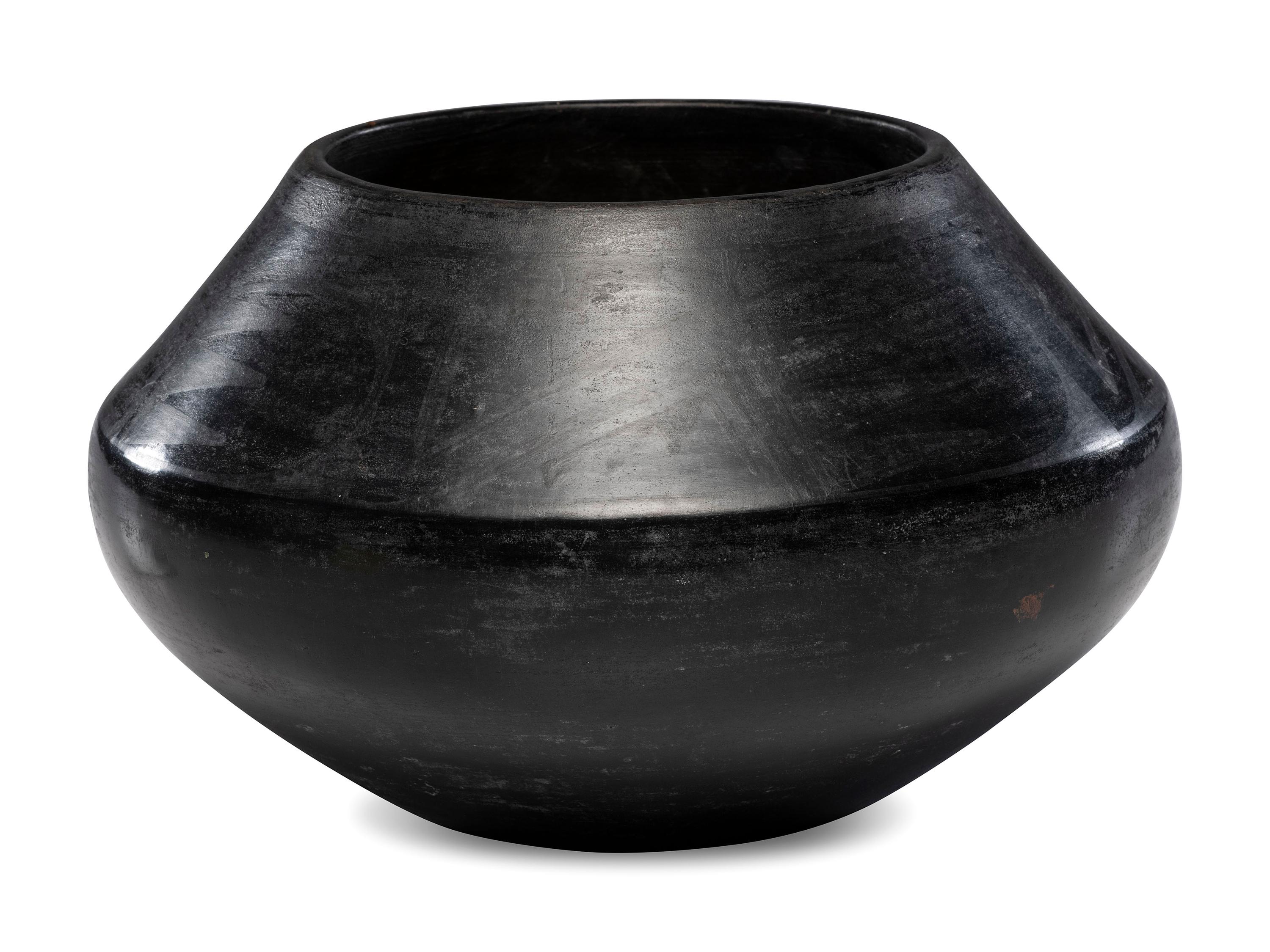 Blackware Pottery Jar 1923-1925