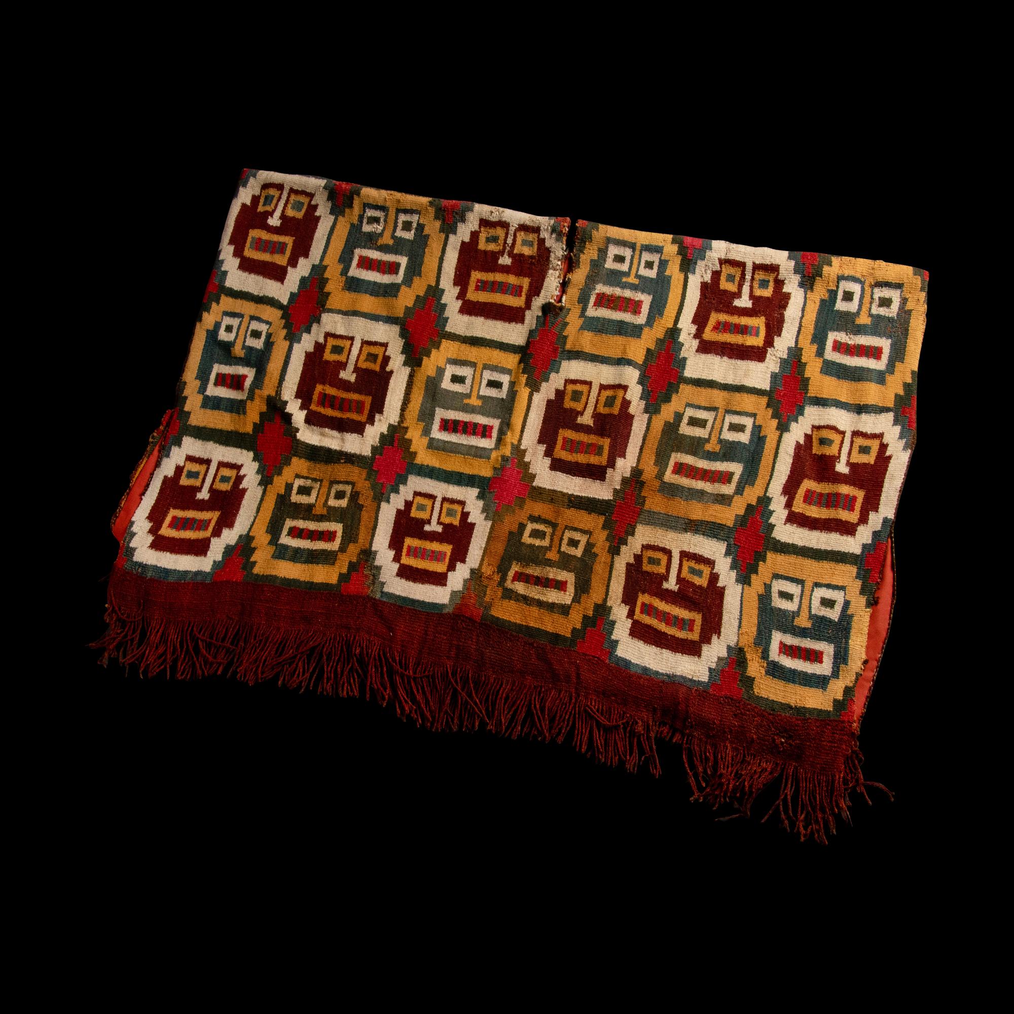 A Nazca Poncho