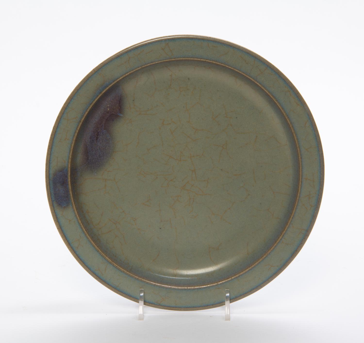 A Chinese Junyao Glazed Stoneware Plate Diameter 8 3/4 inches.