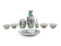 Eight Chinese Famille Rose Porcelain Articles