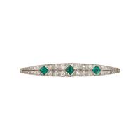 EMERALD, DIAMOND, AND WHITE GOLD BROOCH