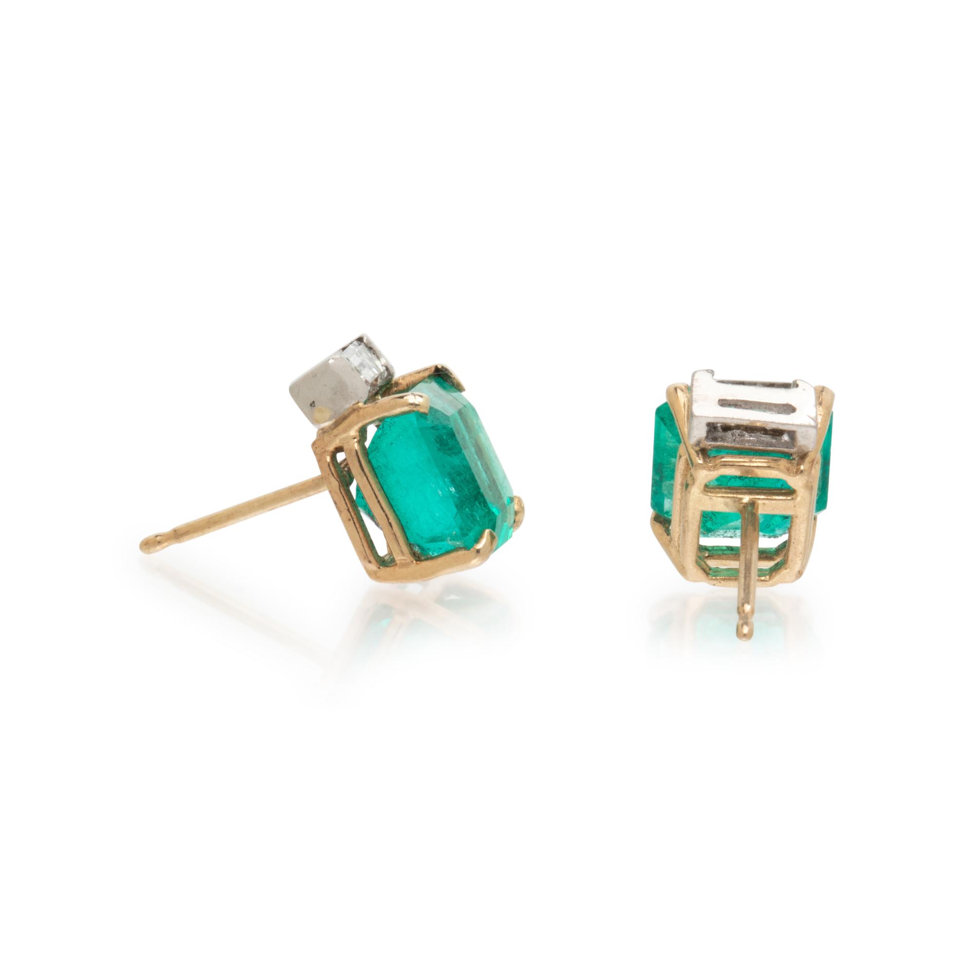 EMERALD AND DIAMOND EARRINGS