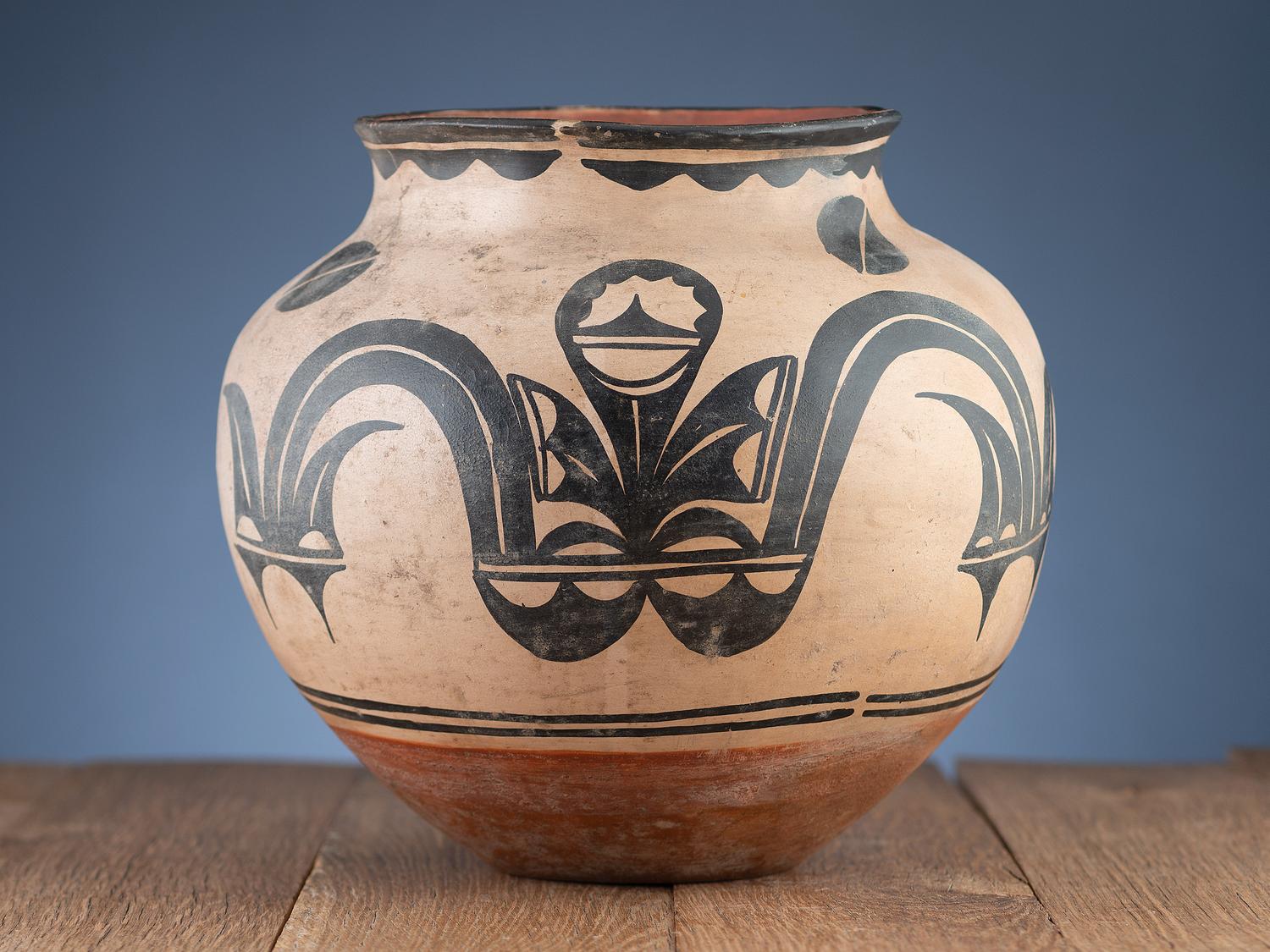 Kewa Pottery Jar