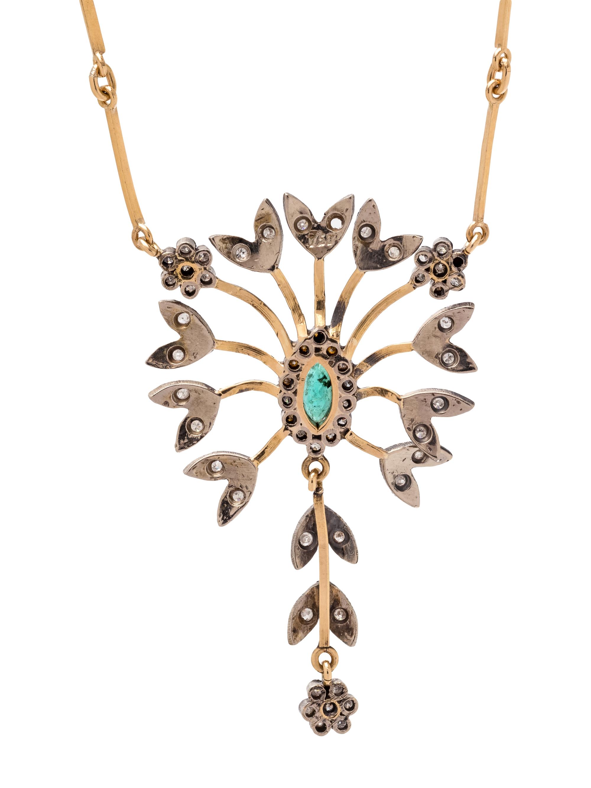 DIAMOND AND EMERALD NECKLACE