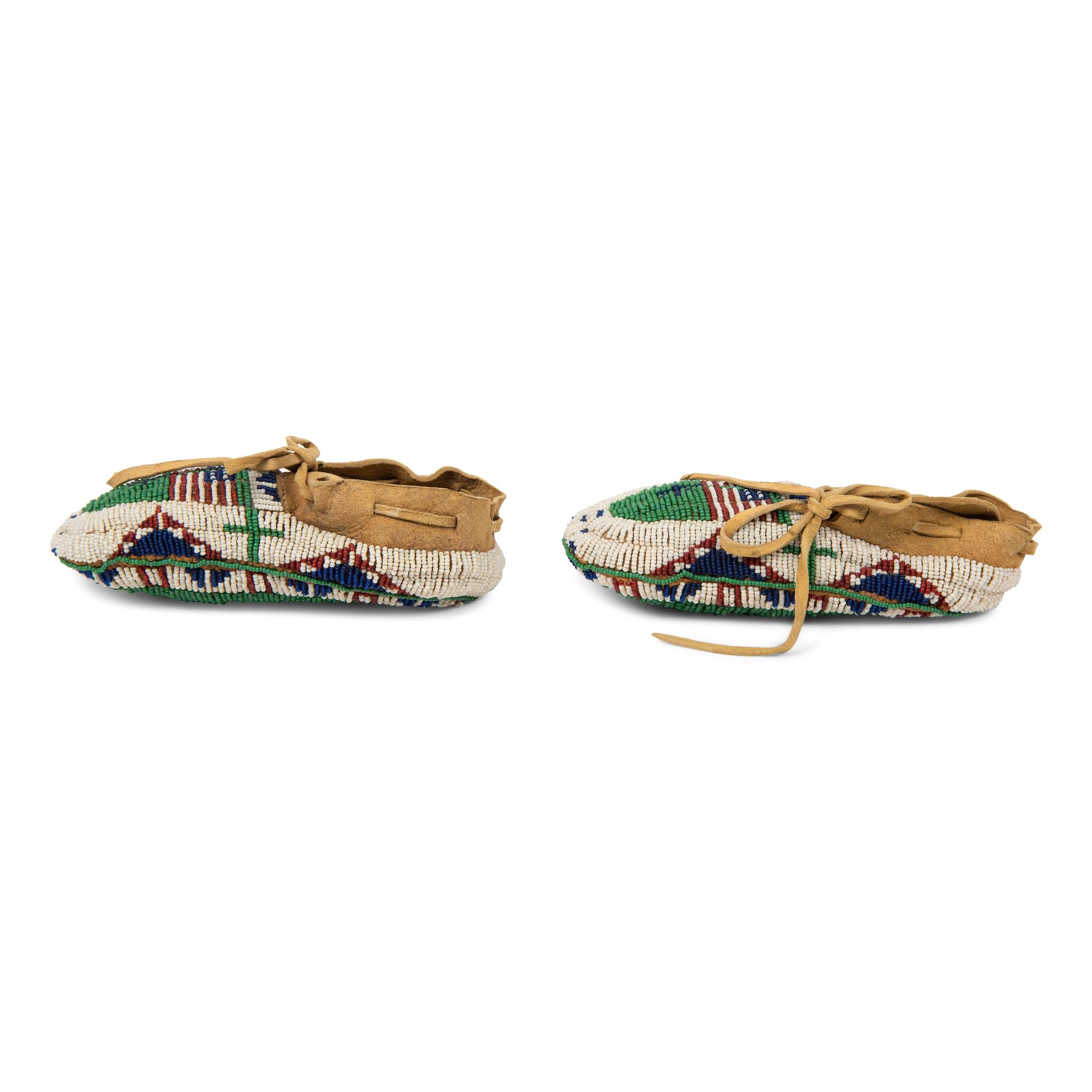 Sioux Child's Fully Beaded Moccasins, with American Flags