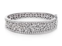 A White Gold and Diamond Bangle Bracelet,