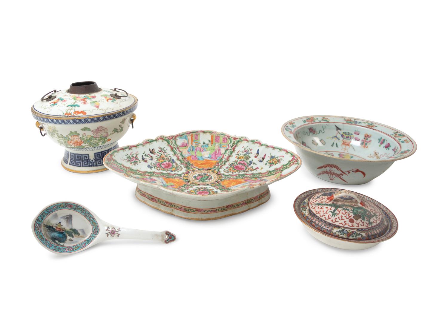 Five Chinese Famille Rose Porcelain Articles