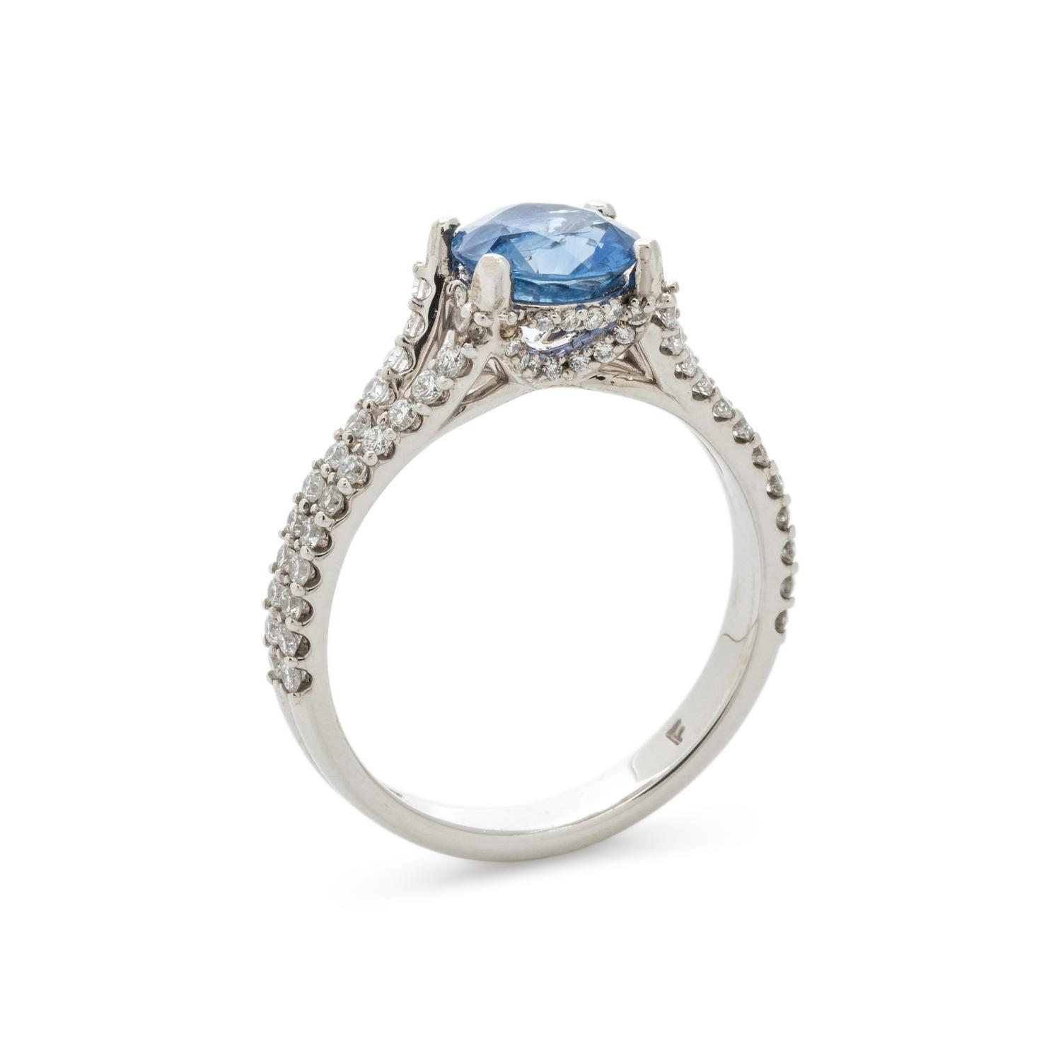SAPPHIRE AND DIAMOND RING