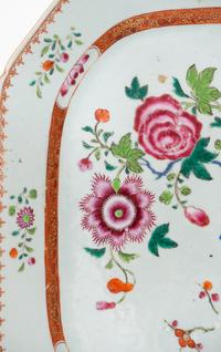 A Chinese Export Porcelain Platter