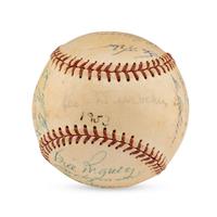 A 1953 New York Giants Team Signed Autograph Baseball