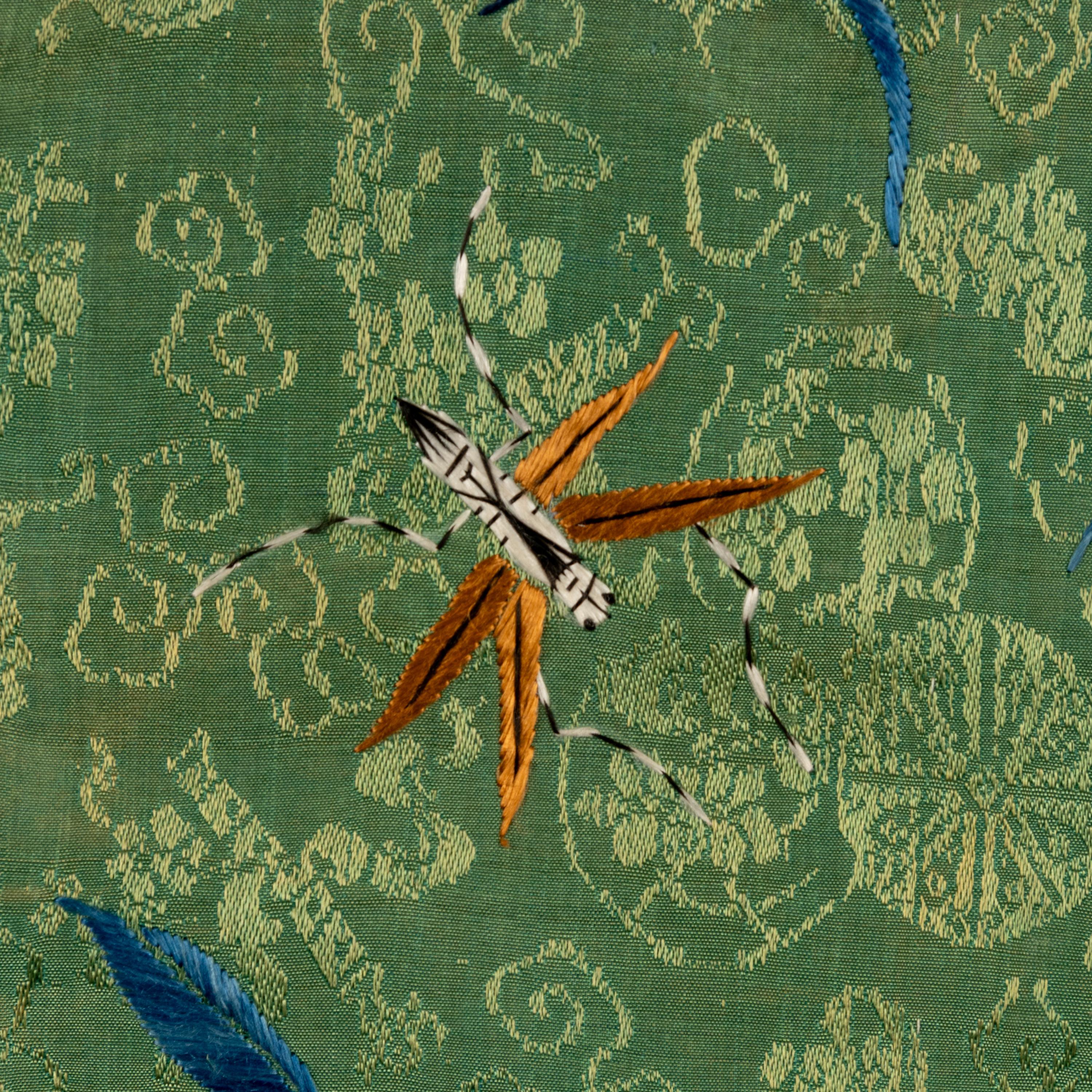 A Chinese Apple Green Ground Embroidered 'Peonies and Insects' Silk Lady's Robe, Changyi, 19th Century 清晚期 蘋果綠地綉牡丹草蟲氅衣