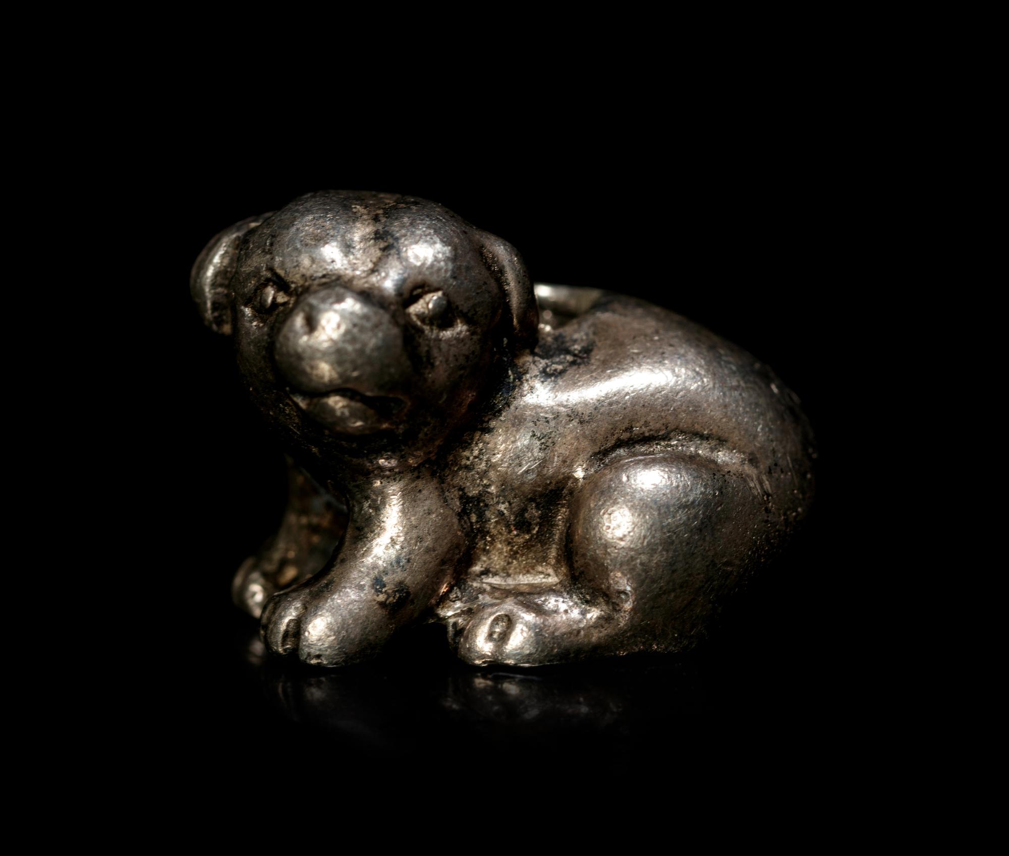 A Metal Dog-Form Ojime