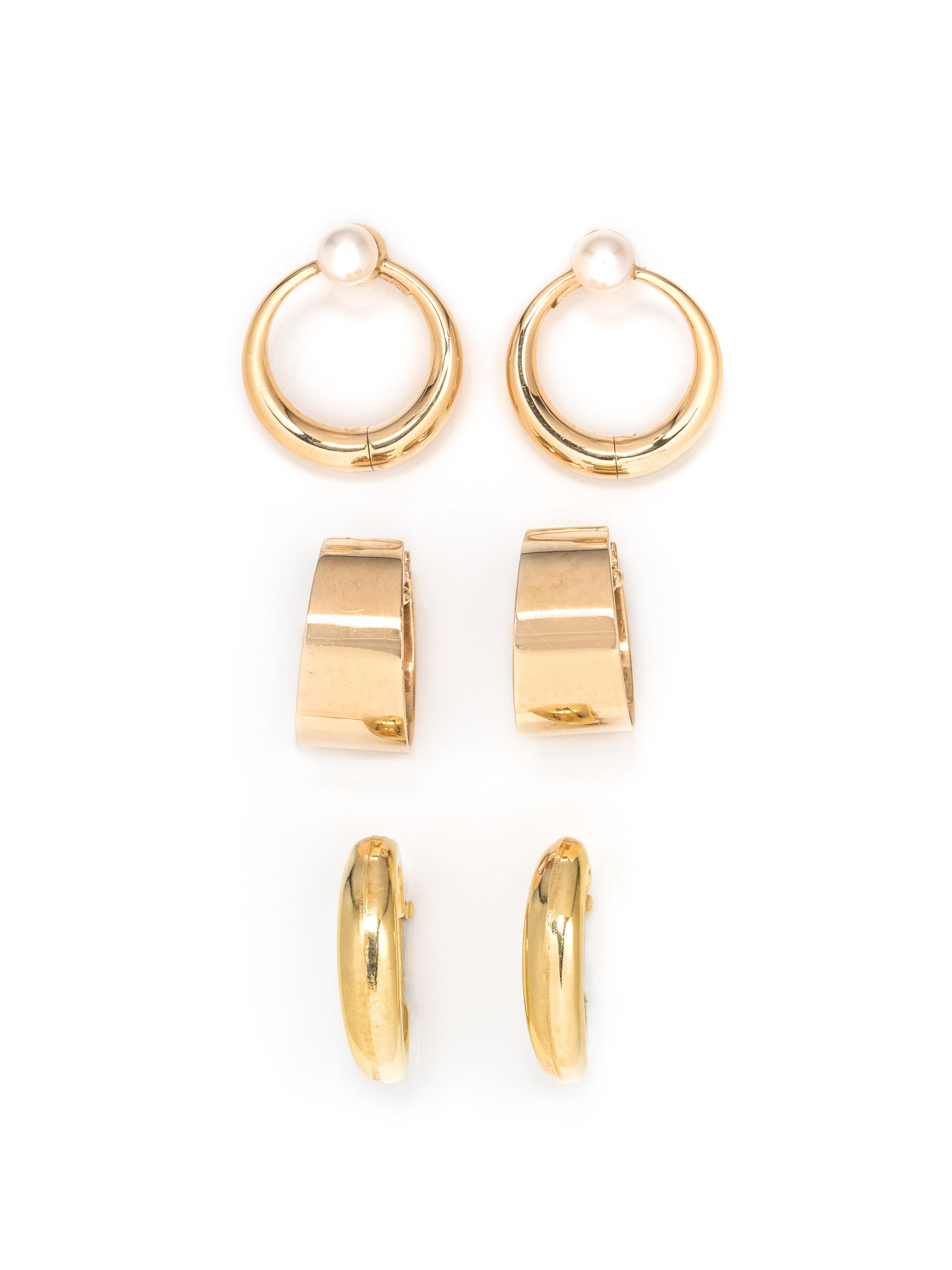 COLLECTION OF YELLOW GOLD HOOP EARCLIPS