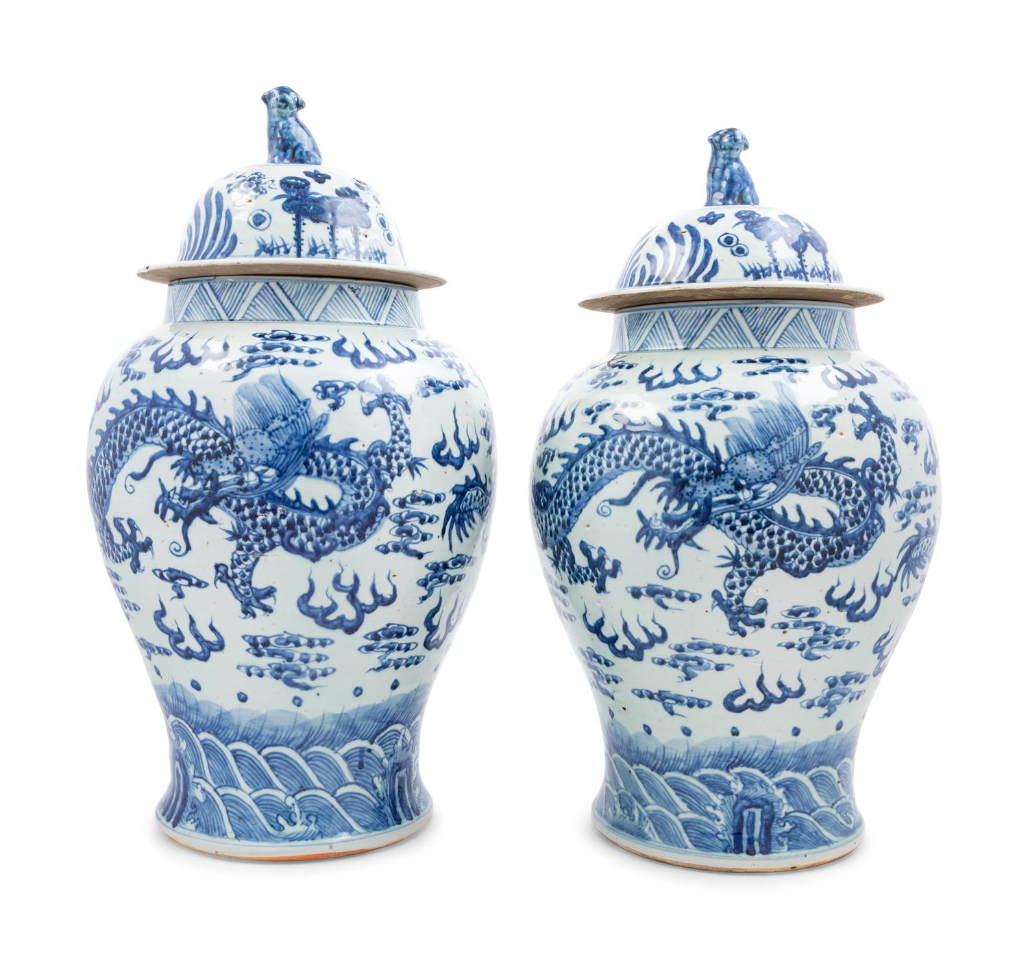A Pair of Chinese Export Porcelain Jars