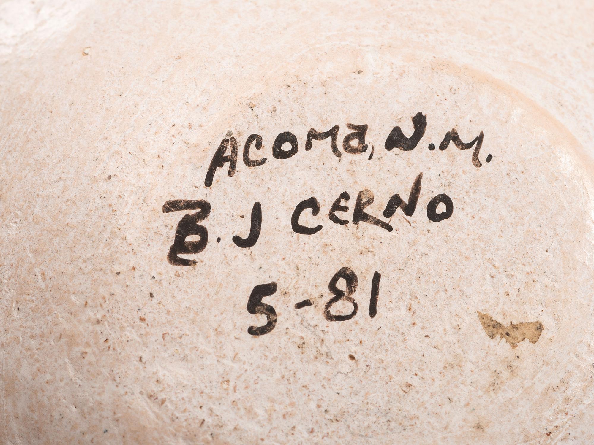 Mimbres-stye Pottery Seed Jars, with Animals