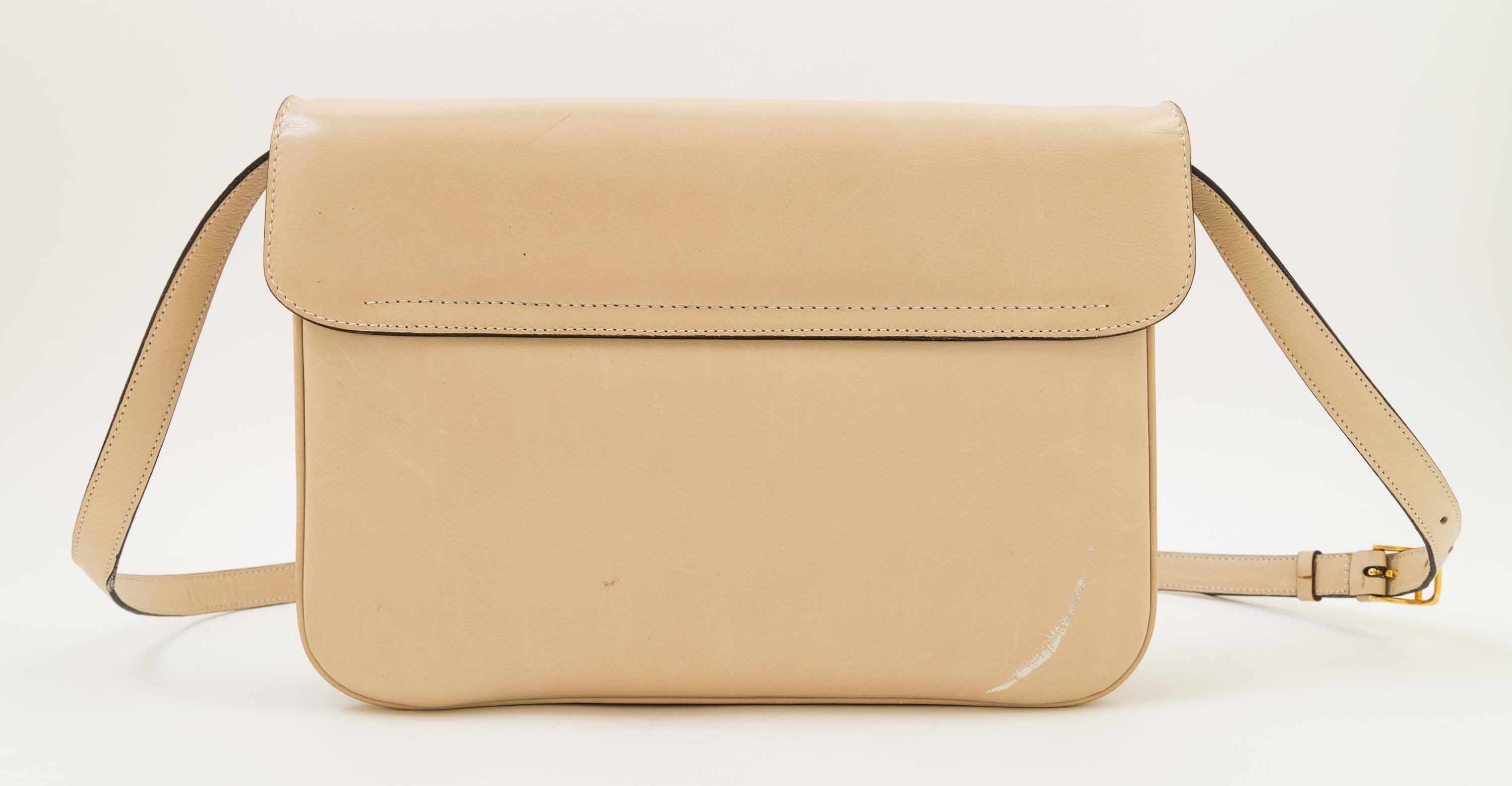 A Celine Cream Vintage Shoulder Bag, 11.5" x 8.25" x 1.5"; Strap drop: 19".
